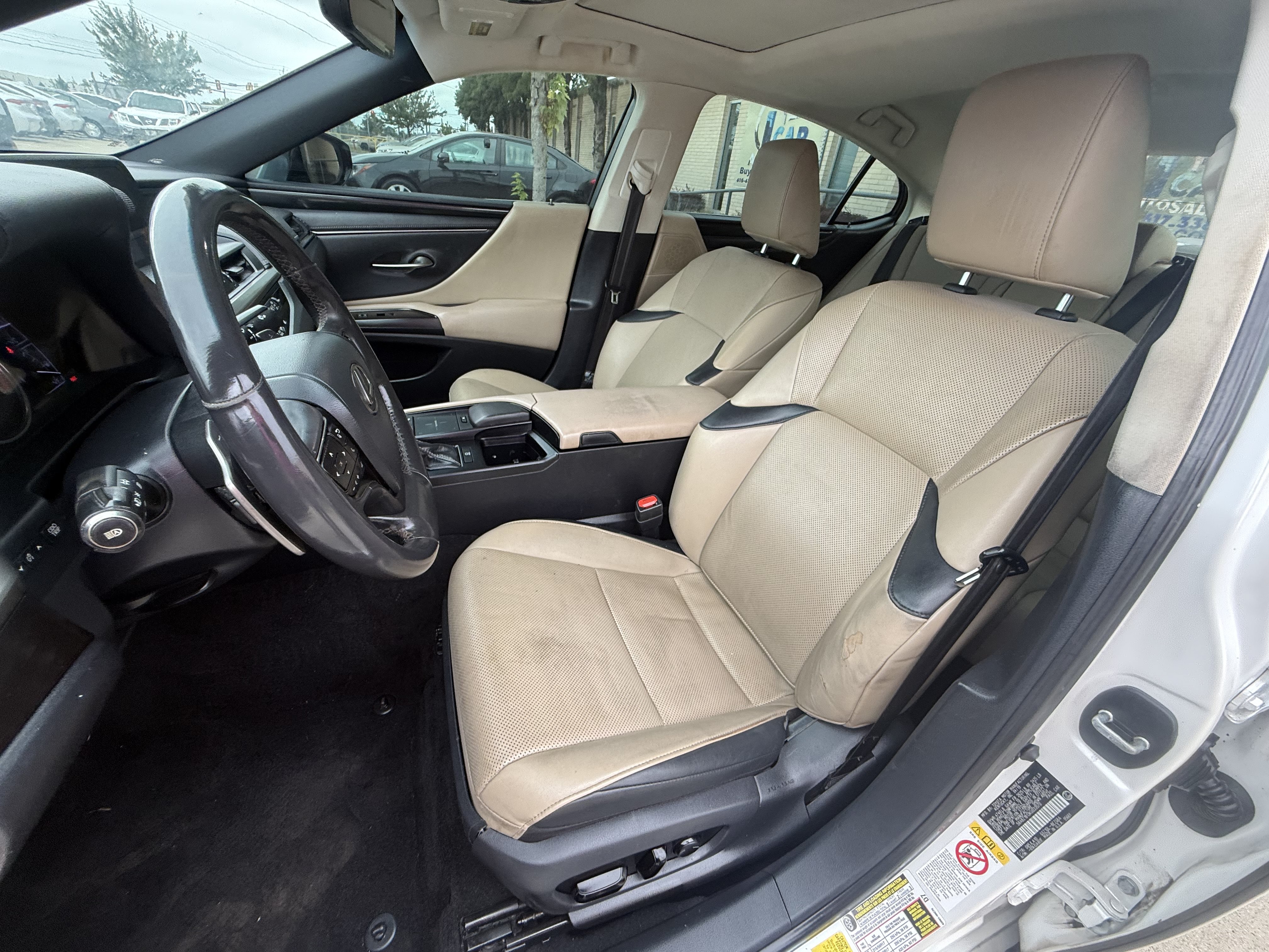 Used 2019 Lexus ES 350 w/ Accessory Package 2 FWD image 9