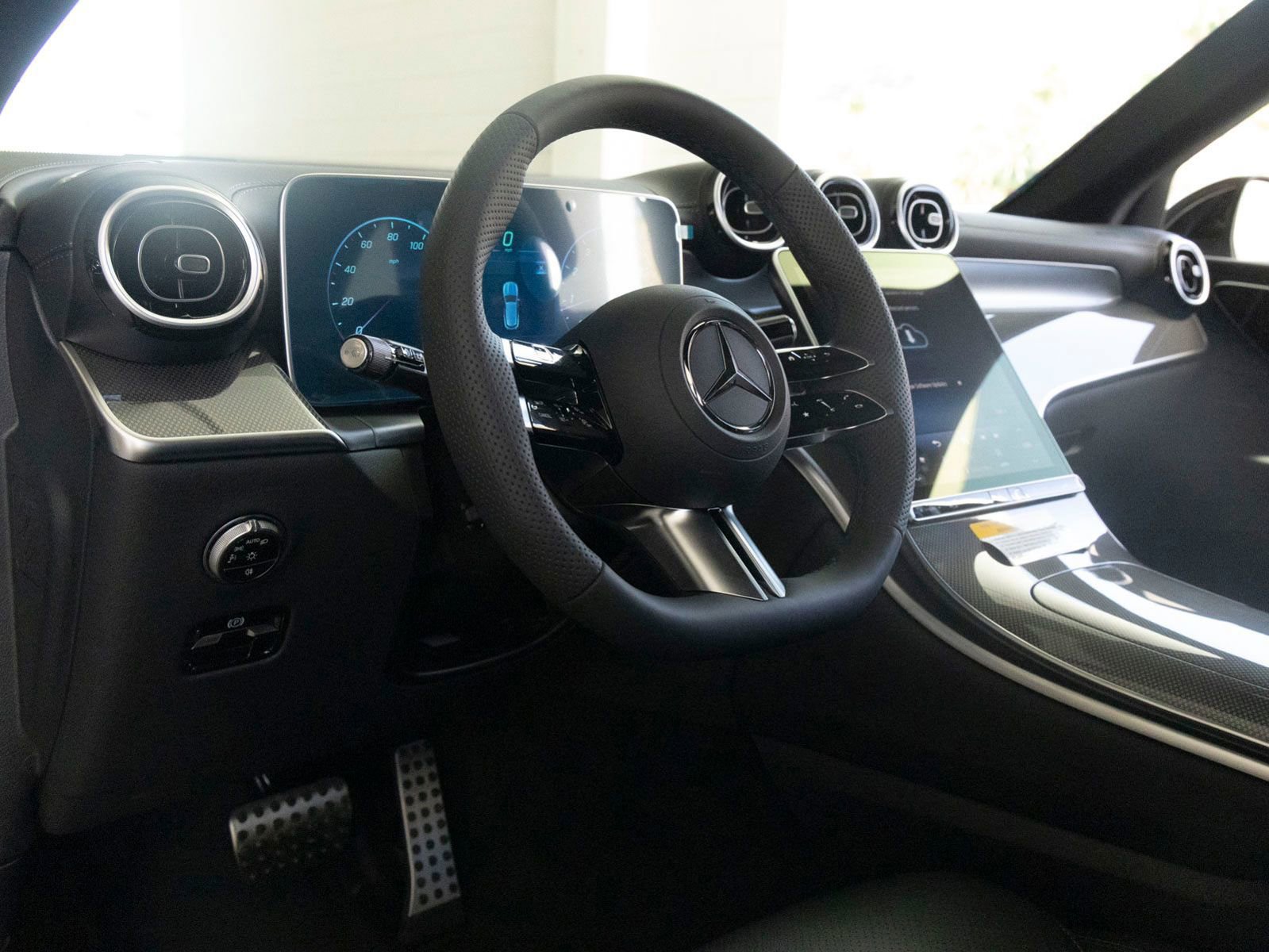 New 2026 Mercedes-Benz GLC 300 image 15