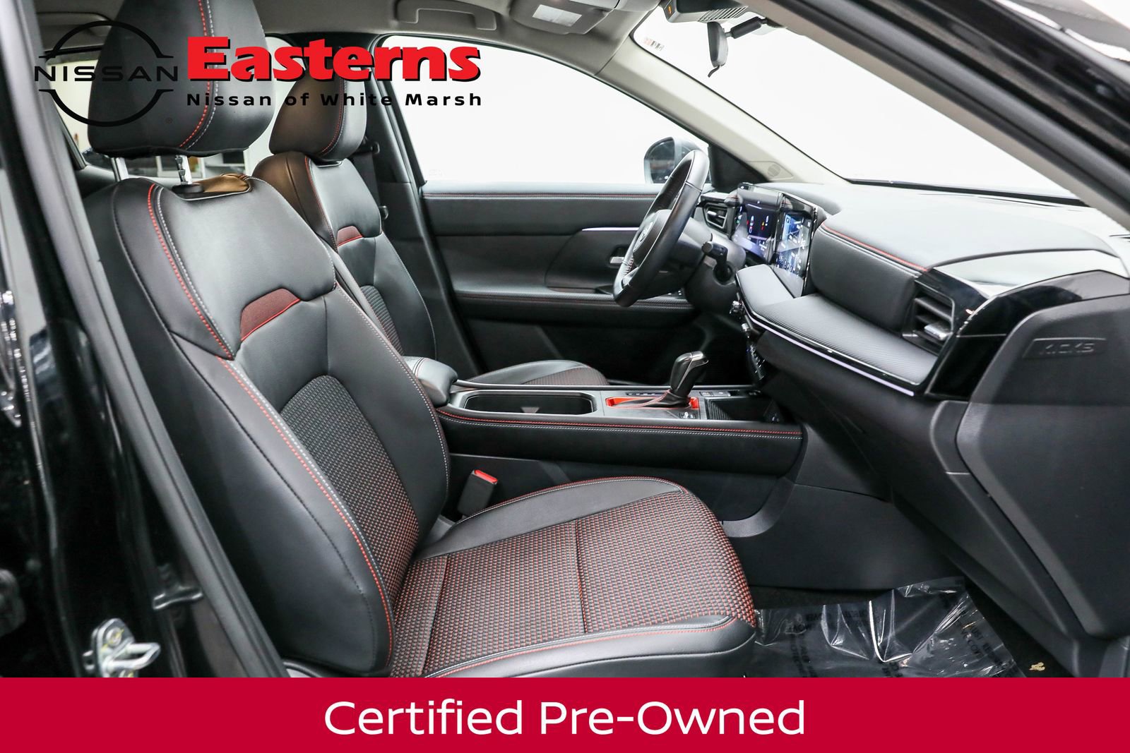 Used 2025 Nissan Kicks SR image 27