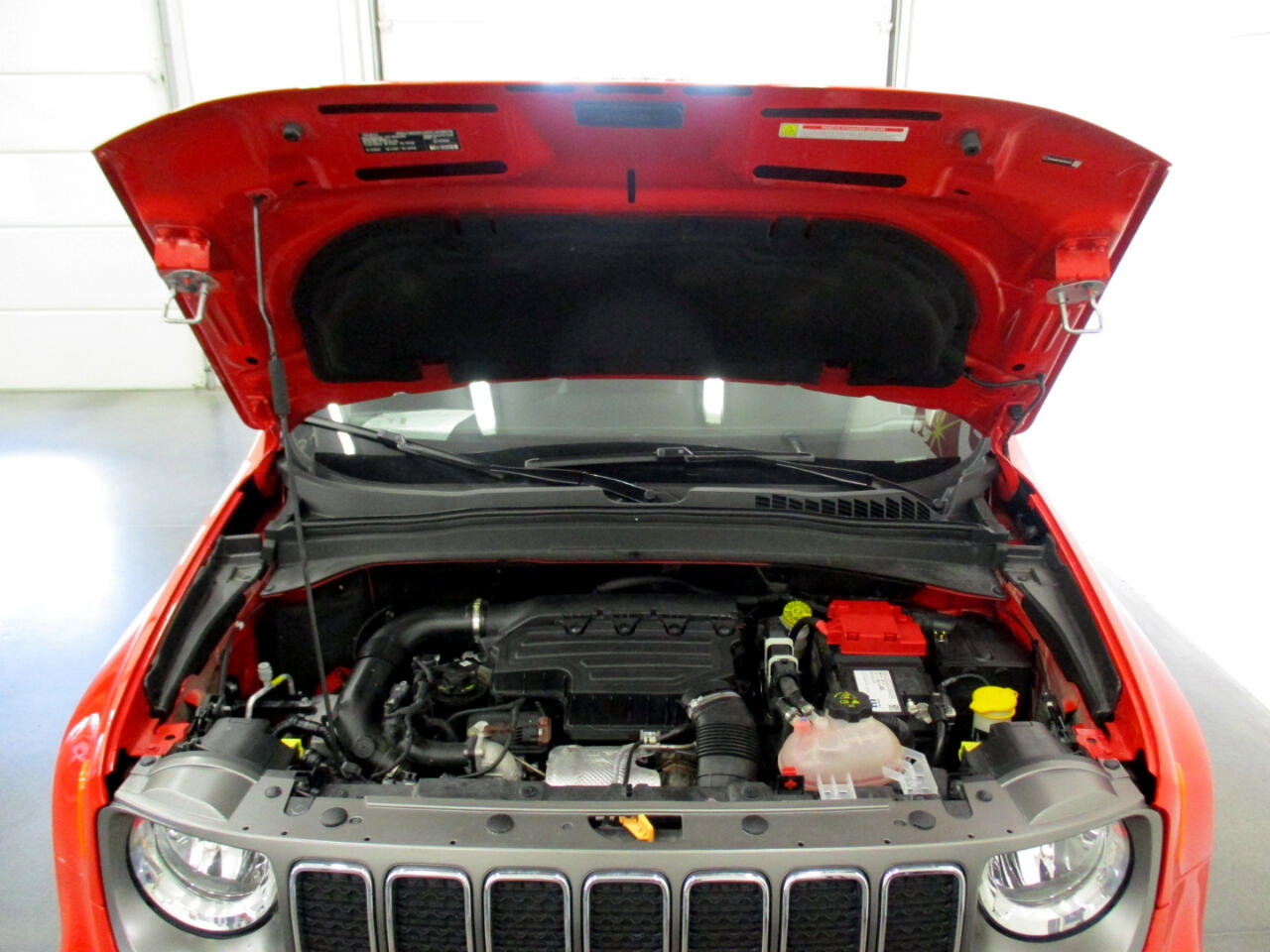 Used 2021 Jeep Renegade Limited w/ Sun & Sound Group image 27