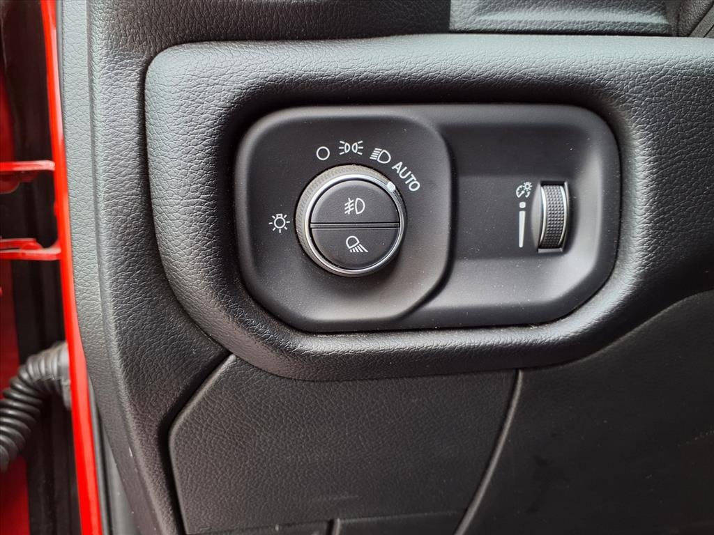 Used 2024 RAM 2500 Big Horn w/ Bed Utility Group image 25