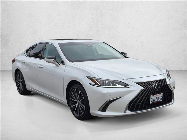 Certified 2024 Lexus ES 300h w/ Premium Package FWD image 3
