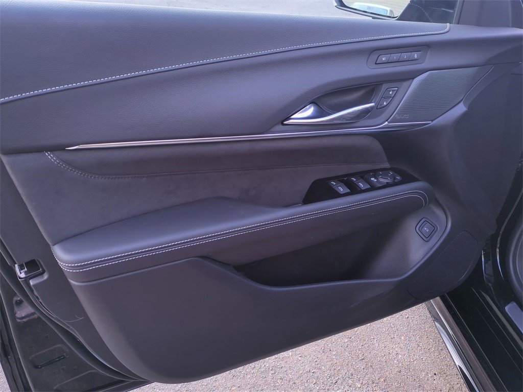 Certified 2026 Cadillac CT4 V Blackwing w/ Climate Package image 16