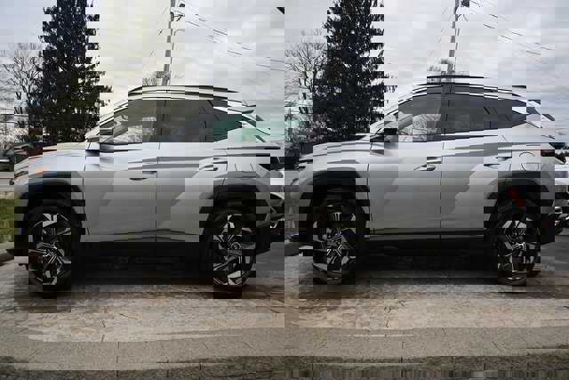 Used 2024 Hyundai Tucson Limited image 8