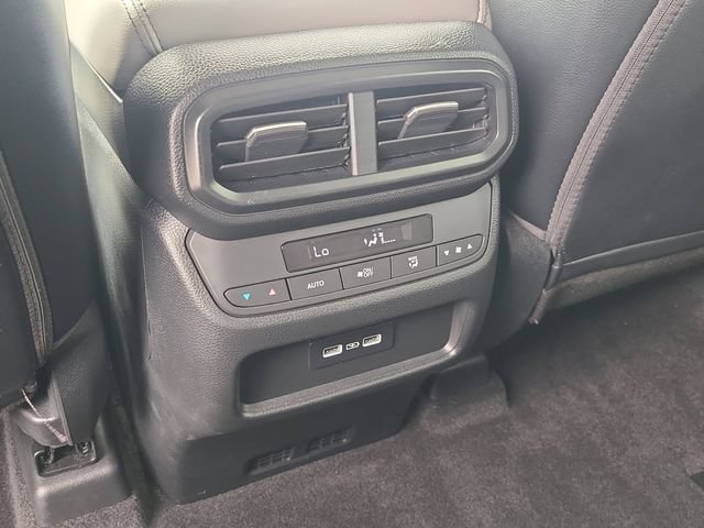 Used 2023 Honda Pilot EX-L image 11