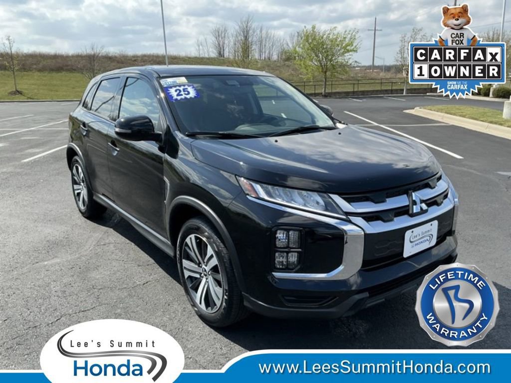 Used 2025 Mitsubishi Outlander Sport SE image 1