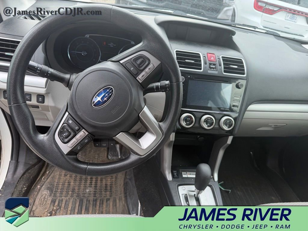 Used 2018 Subaru Forester 2.5i Premium AWD/4WD image 10