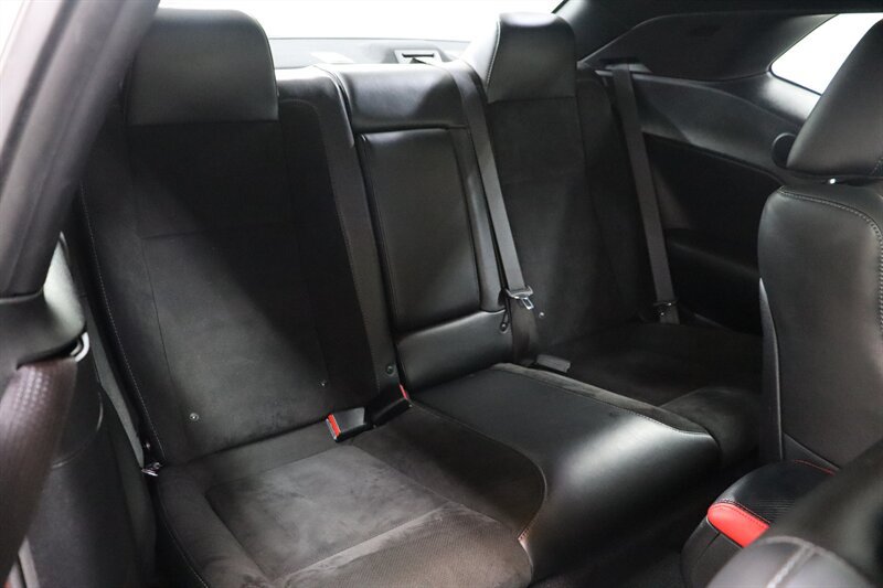Used 2019 Dodge Challenger R/T Scat Pack w/ Plus Package RWD image 32