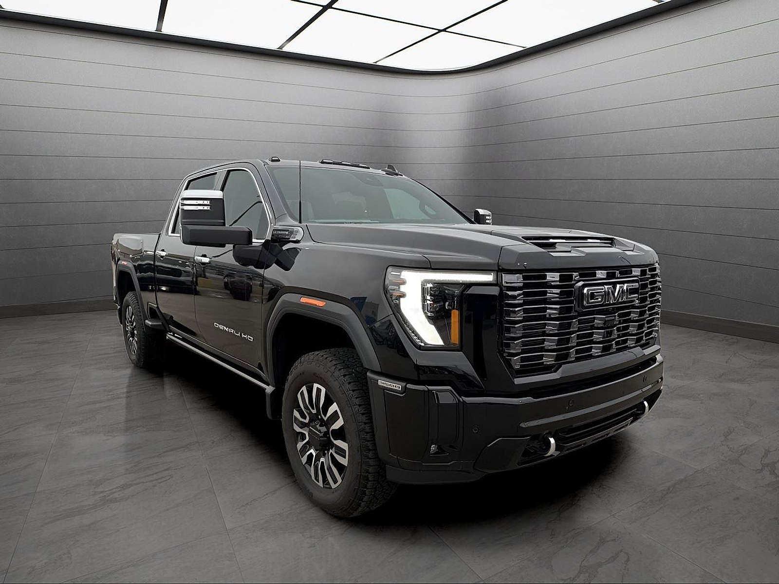 New 2025 GMC Sierra 3500 Denali Ultimate AWD/4WD image 7