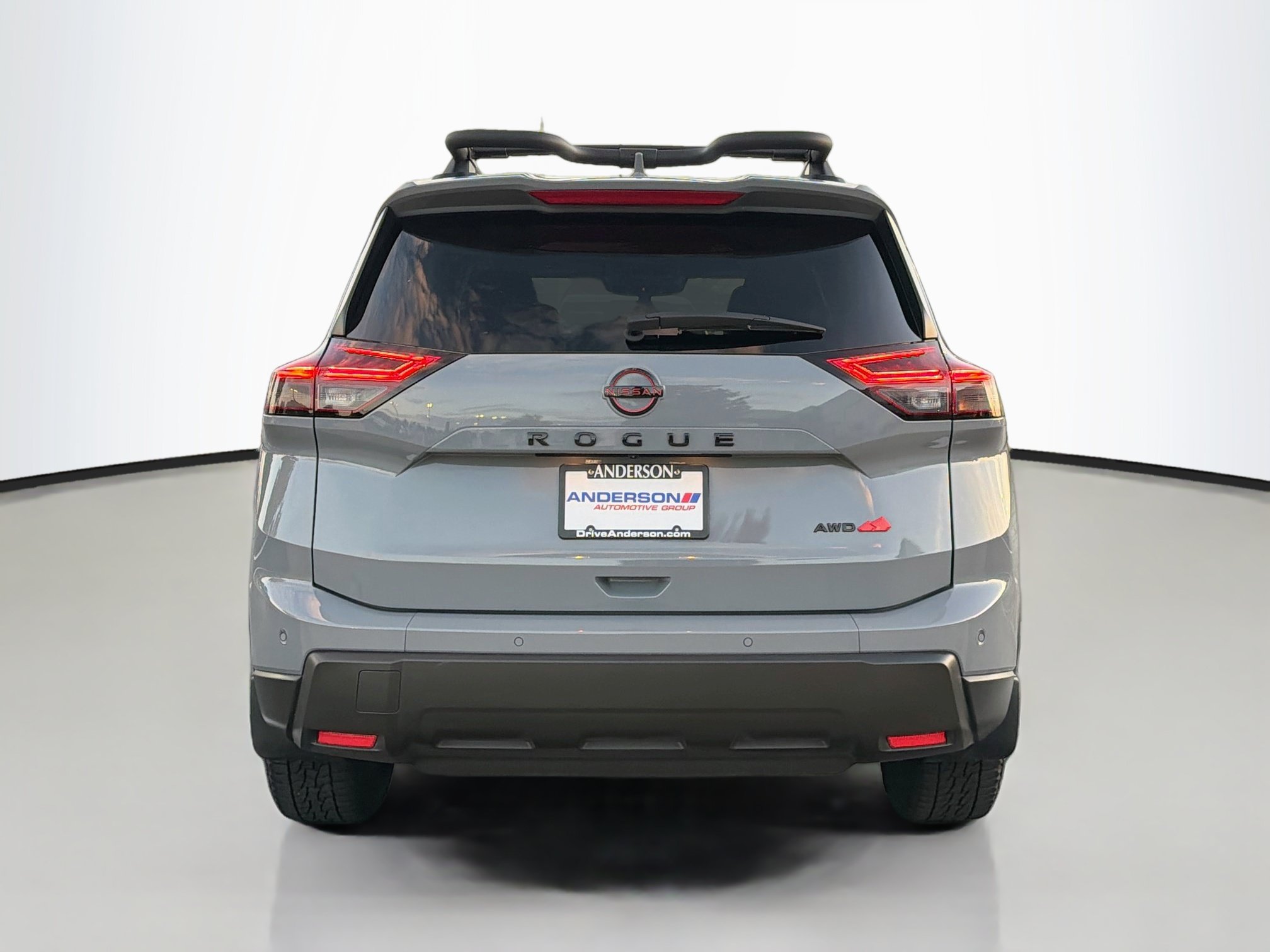 Used 2025 Nissan Rogue SV AWD/4WD image 6
