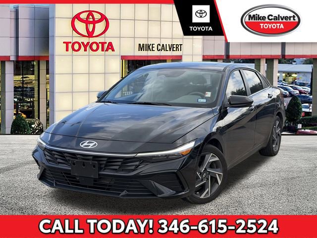 Used 2025 Hyundai Elantra SEL