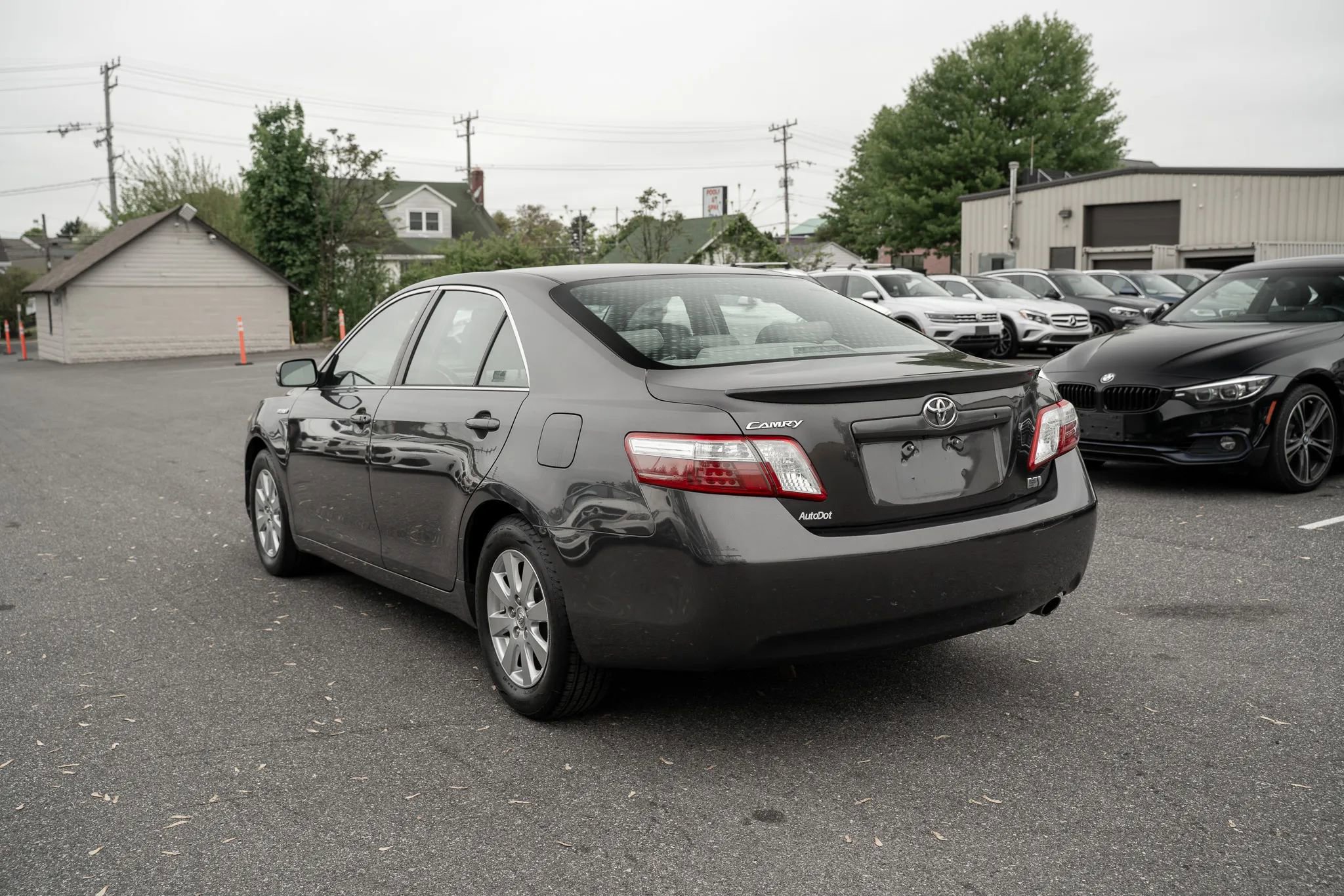 Used 2008 Toyota Camry Hybrid FWD image 2
