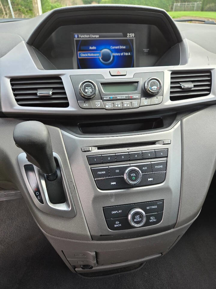 Used 2014 Honda Odyssey LX image 27