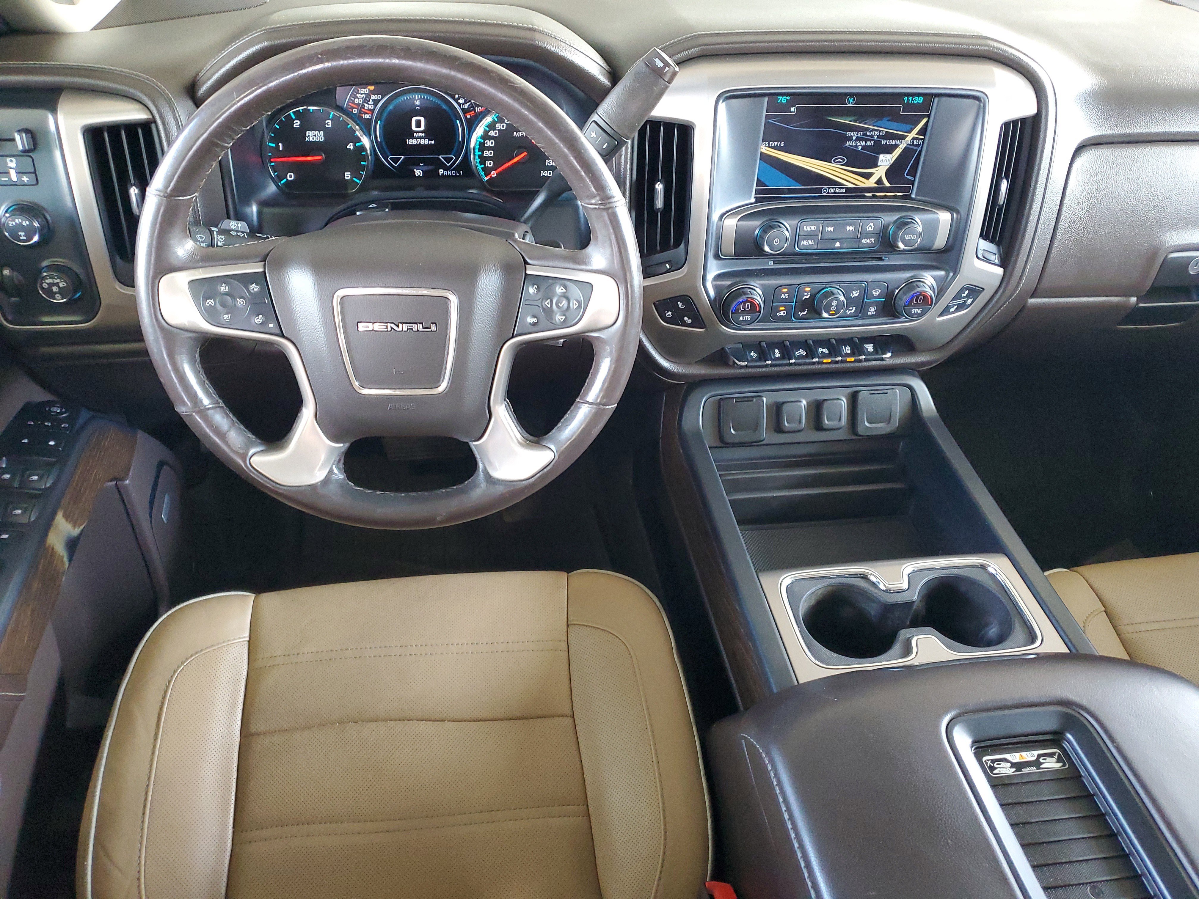 Used 2018 GMC Sierra 3500 Denali w/ Duramax Plus Package image 12