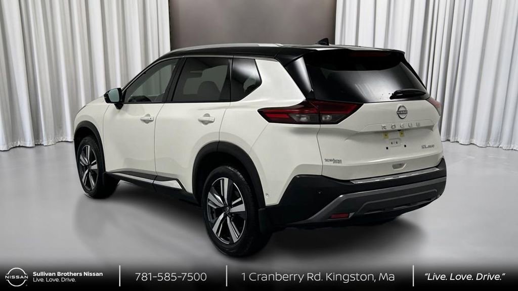 Certified 2023 Nissan Rogue SL w/ SL Premium Package AWD/4WD image 7