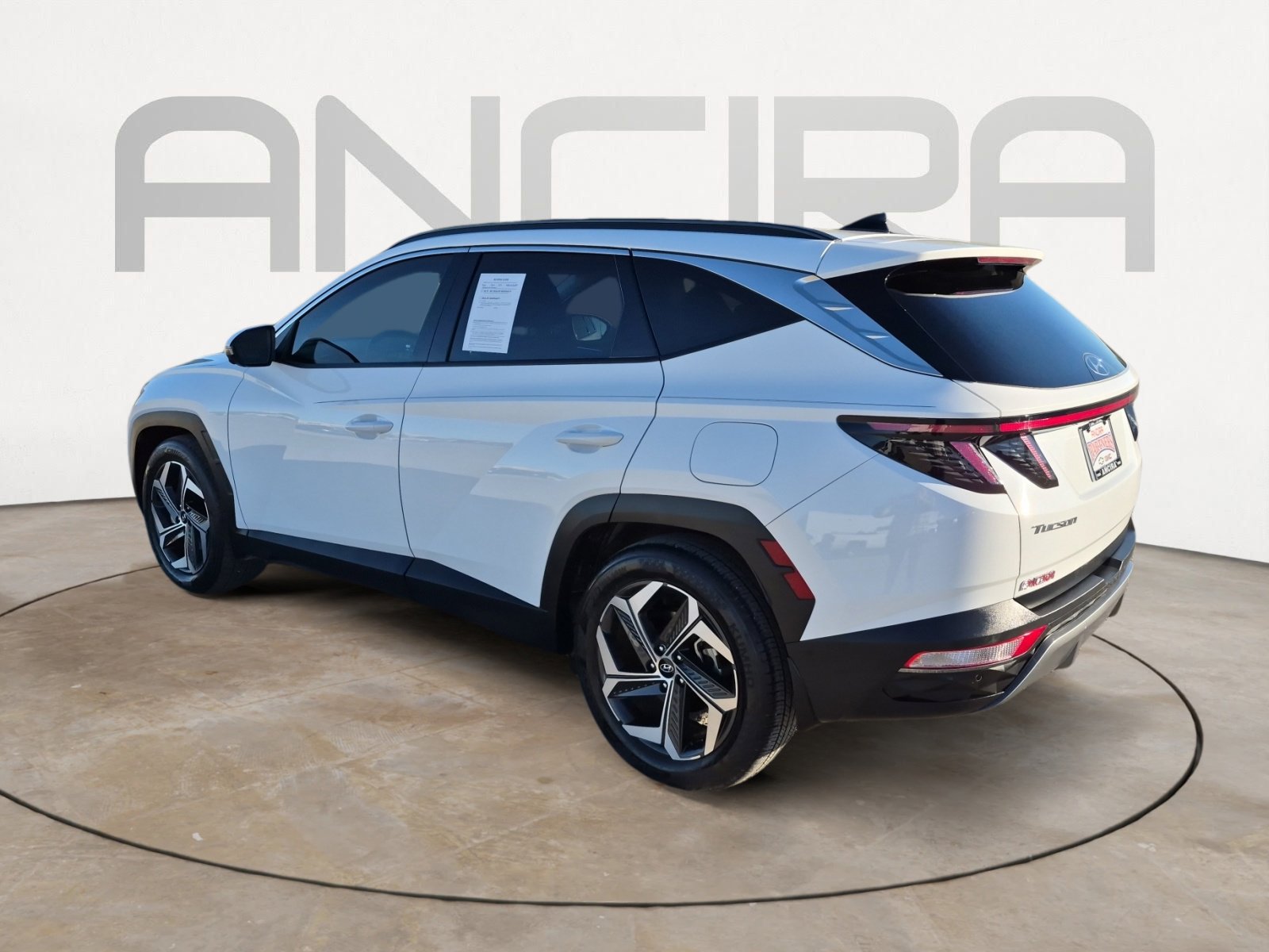 Used 2023 Hyundai Tucson Limited w/ Winter Package image 7