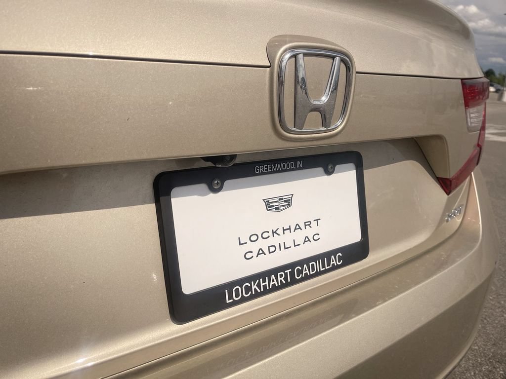 Used 2018 Honda Accord EX-L image 6