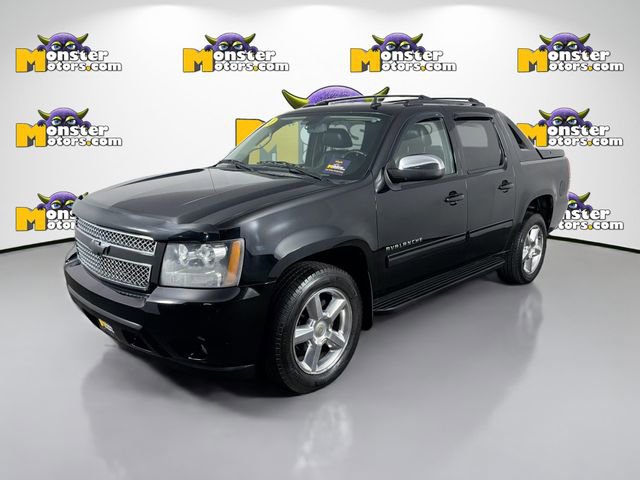 Used 2011 Chevrolet Avalanche LT w/ Luxury Package