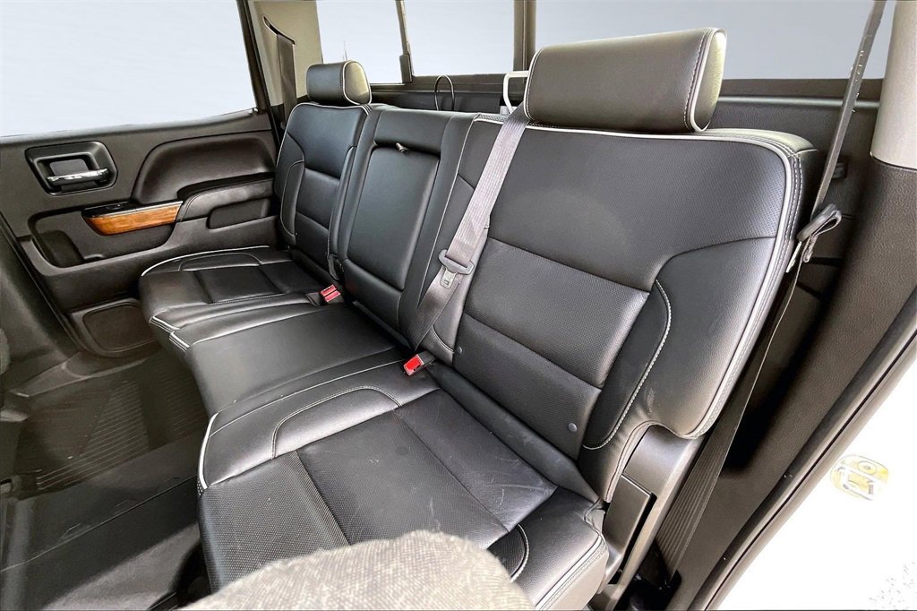 Used 2019 Chevrolet Silverado 3500 High Country w/ Duramax Plus Package image 27