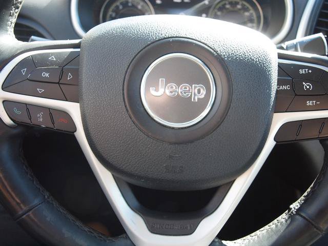 Used 2014 Jeep Cherokee Trailhawk w/ Comfort/Convenience Group AWD/4WD image 9