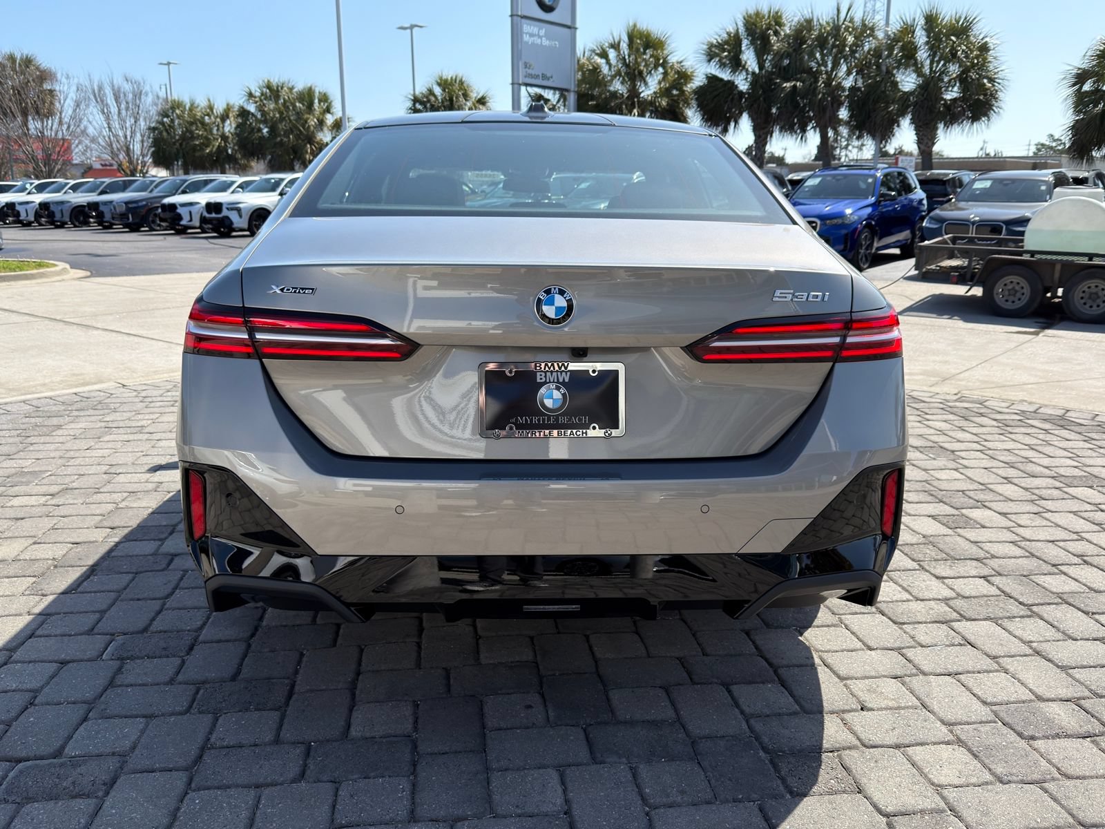 New 2026 BMW 530i xDrive w/ M Sport Package AWD/4WD image 10