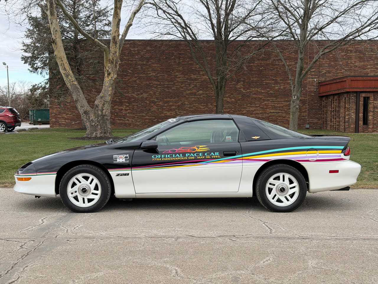 Used 1993 Chevrolet Camaro Z28 image 3