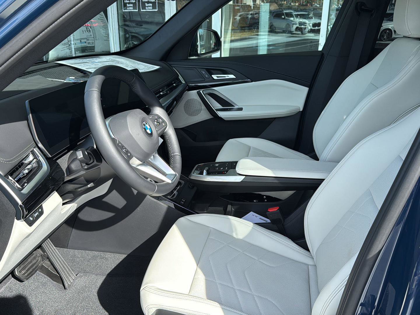 New 2026 BMW X1 xDrive28i w/ Technology Package image 7