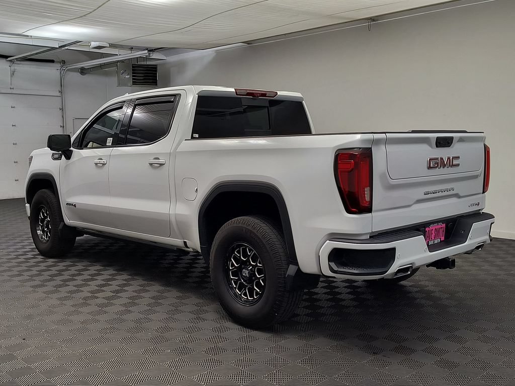Used 2023 GMC Sierra 1500 AT4 w/ AT4 Premium Package AWD/4WD image 3
