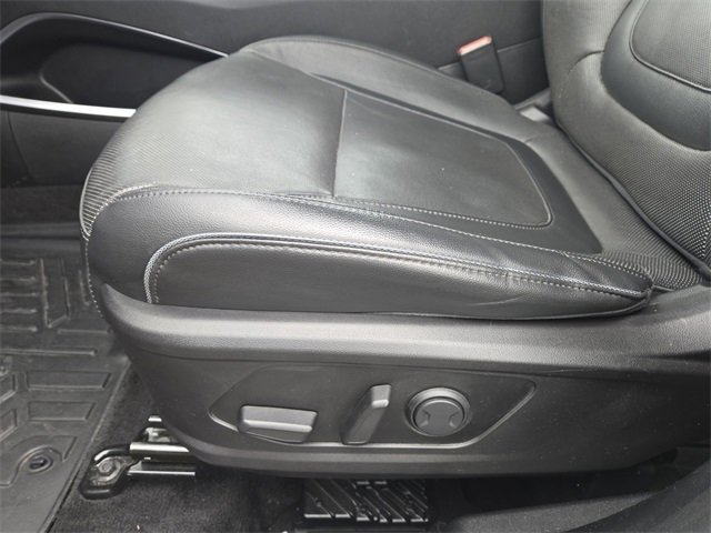 Used 2022 Hyundai Tucson Limited image 16