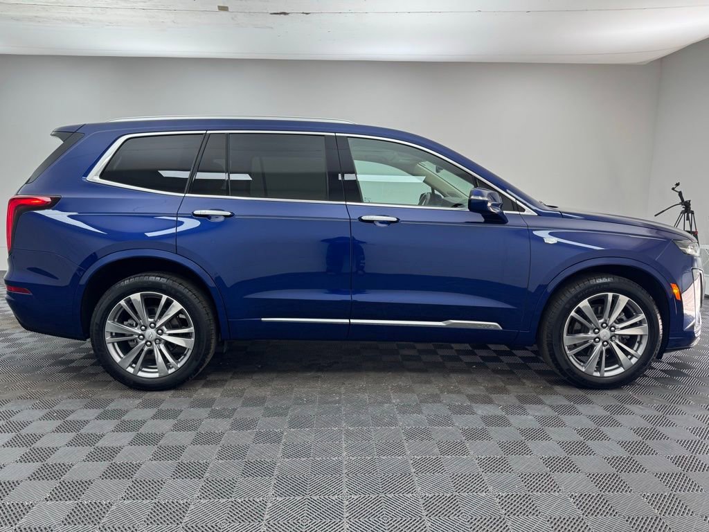 Used 2024 Cadillac XT6 Premium Luxury w/ LPO, Floor Liner Package image 9