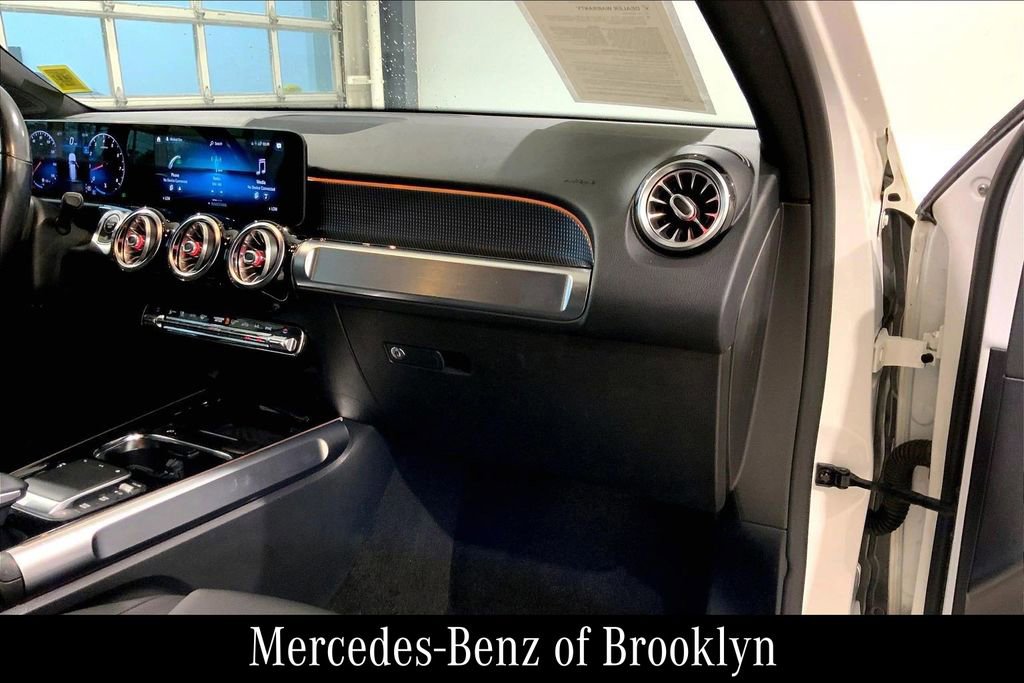 Certified 2021 Mercedes-Benz GLB 250 4MATIC image 21