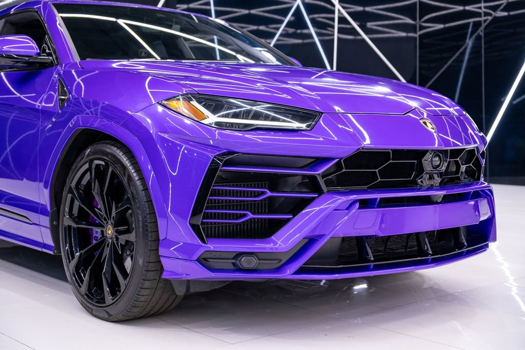 Used 2022 Lamborghini Urus image 6