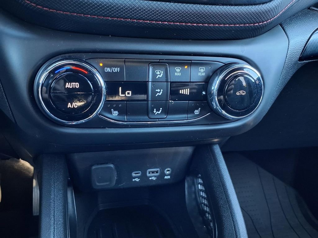 Used 2023 Chevrolet TrailBlazer RS w/ Convenience Package image 19