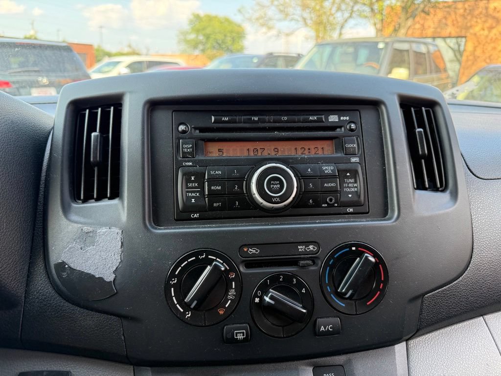 Used 2016 Chevrolet City Express LT FWD image 9