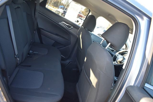 Certified 2025 Kia Sportage LX image 14