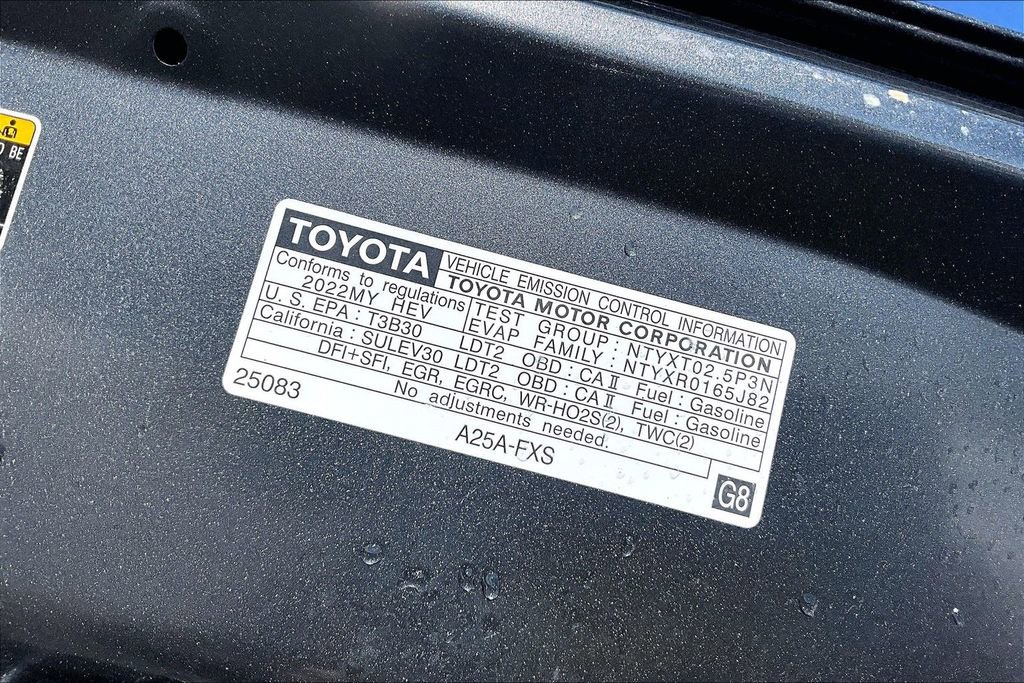 Used 2022 Toyota RAV4 XLE w/ Convenience Package image 34