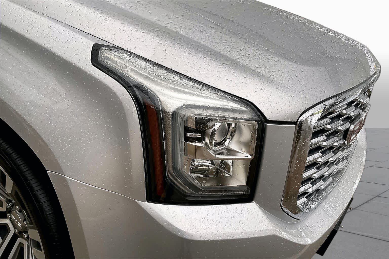 Used 2020 GMC Yukon Denali w/ Denali Ultimate Package RWD image 28