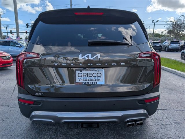 Used 2022 Kia Telluride SX w/ Towing Package image 11