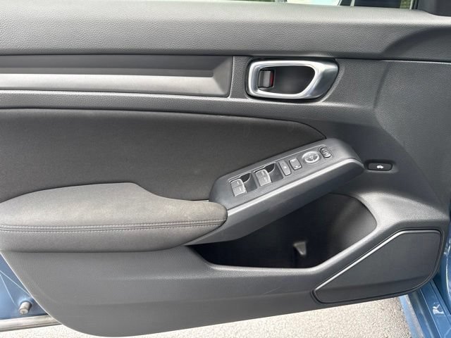 Used 2025 Honda Civic Sport image 9