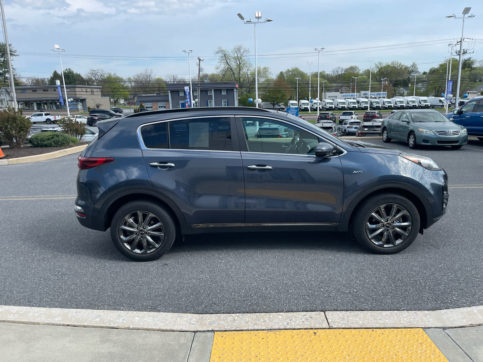 Used 2020 Kia Sportage S w/ S Premium Package image 6