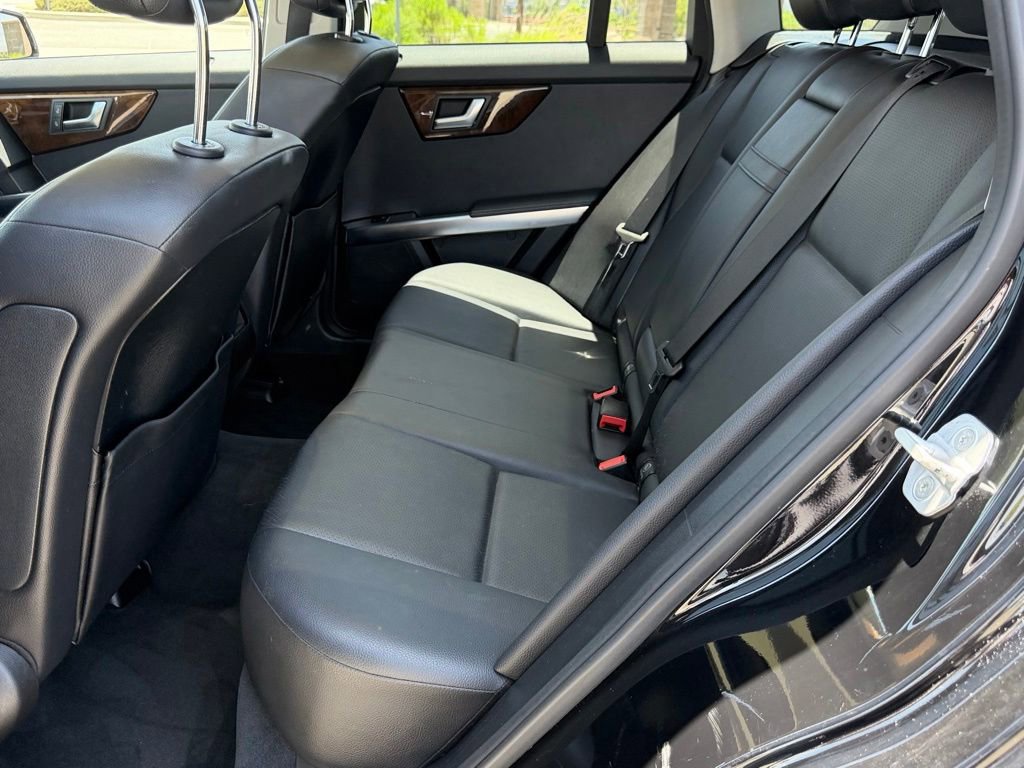 Used 2015 Mercedes-Benz GLK 350 2WD image 30