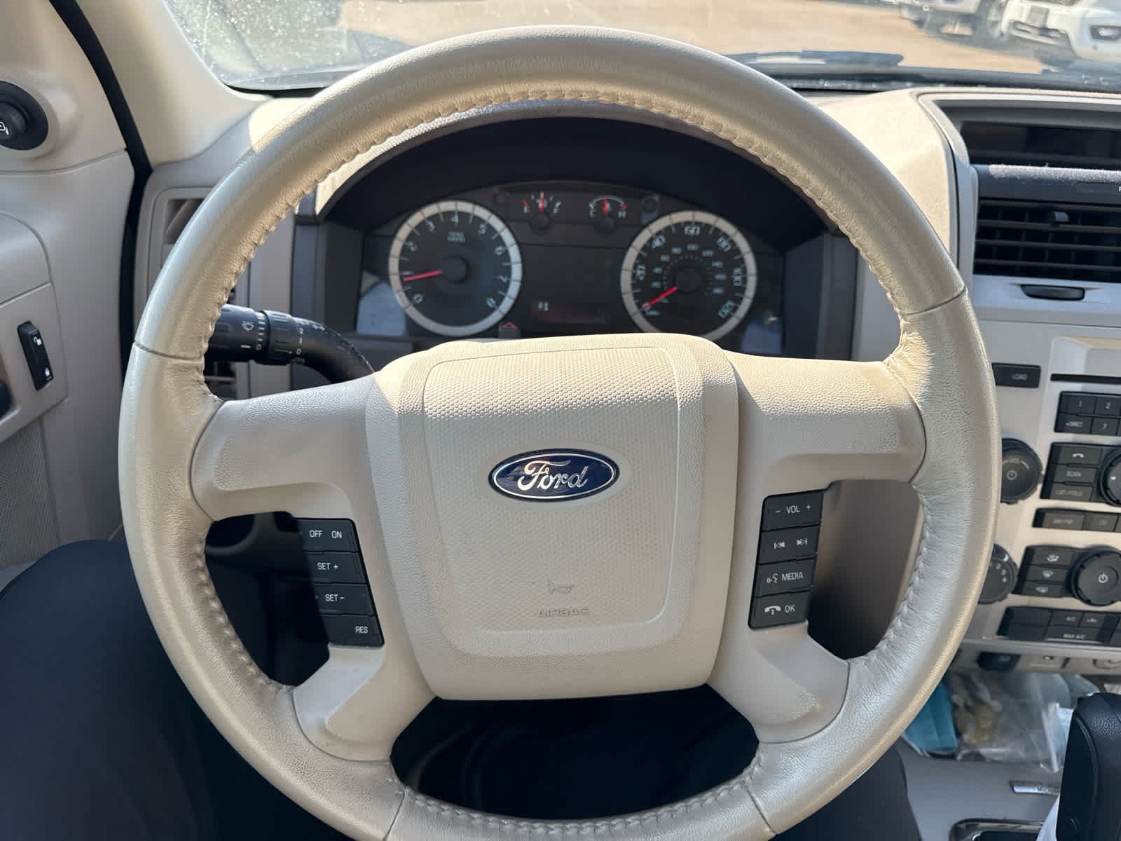 Used 2011 Ford Escape XLT w/ 202A Rapid Spec Order Code image 11