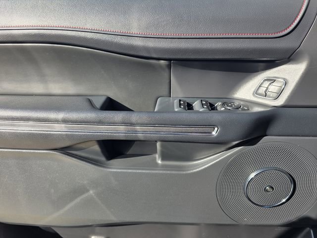 Used 2022 Ford Expedition Max Limited image 21