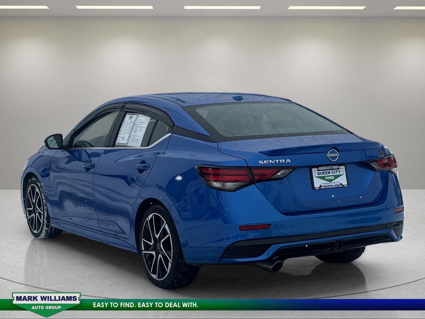 Used 2024 Nissan Sentra SR w/ SR Premium Package image 5