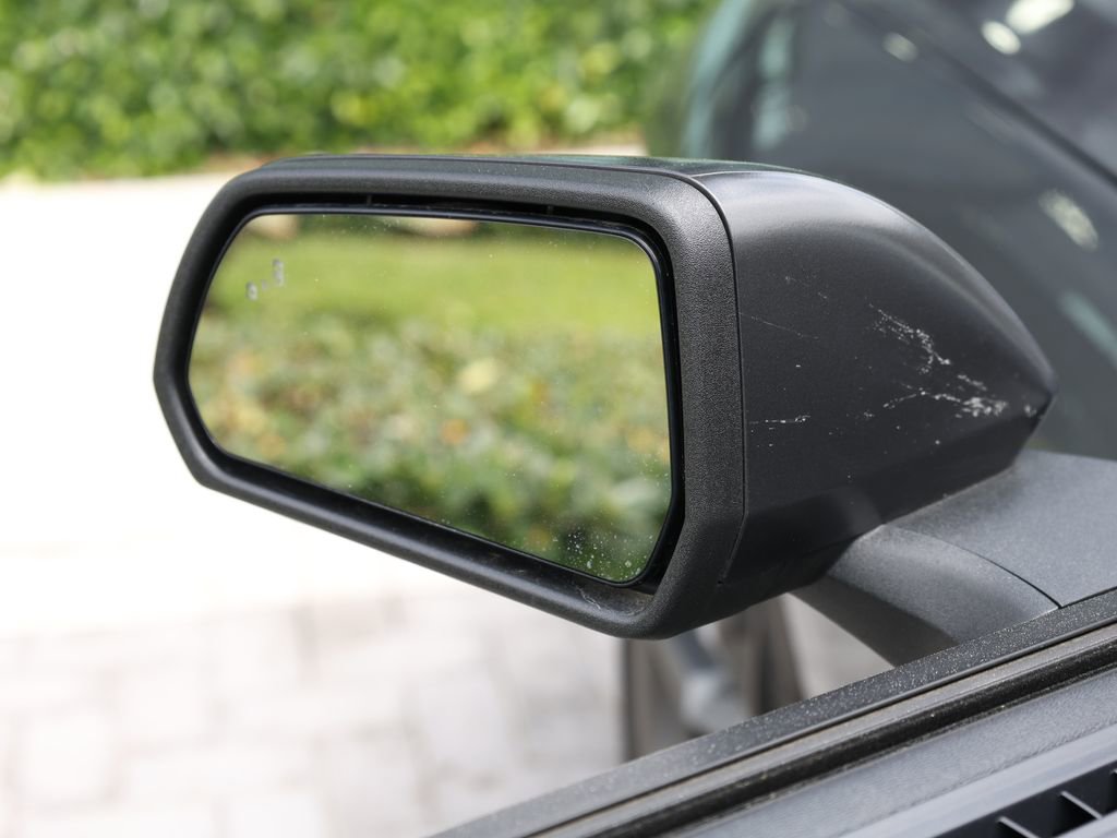 Used 2025 Ford Mustang Dark Horse image 10