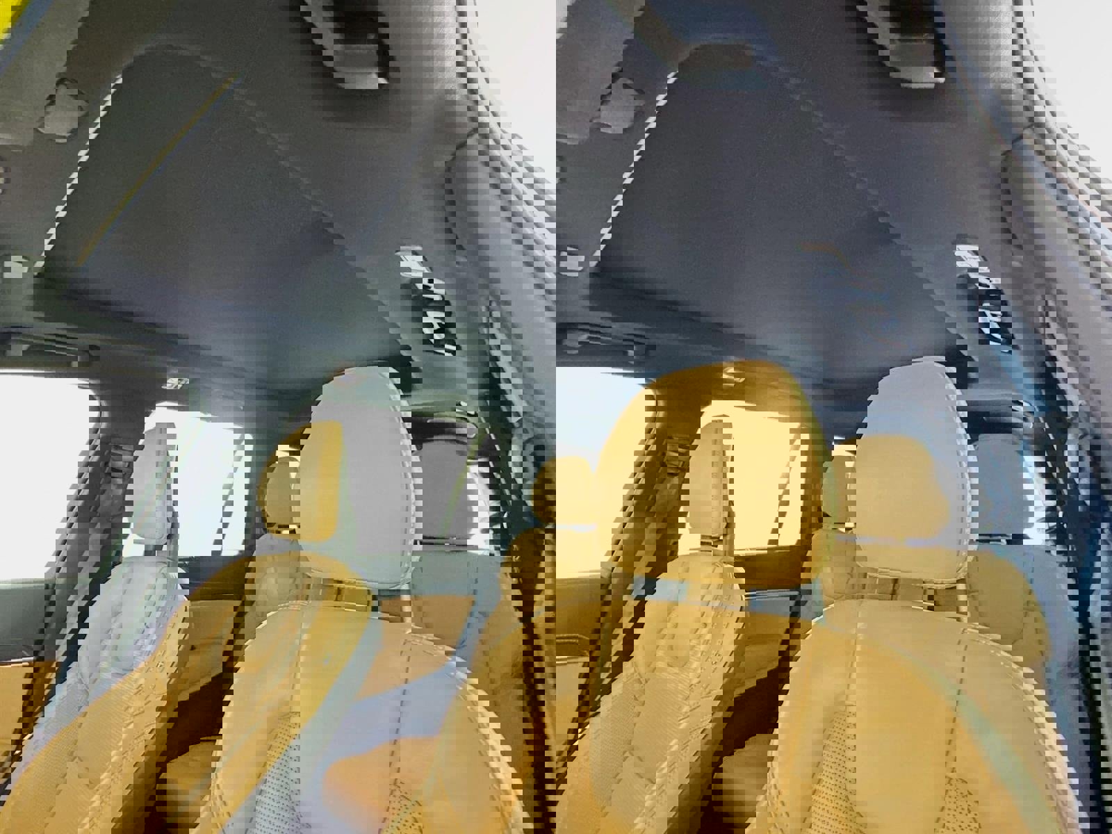 Used 2022 Volvo XC90 T8 Inscription image 15