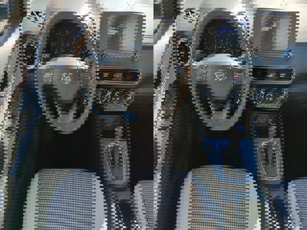 Certified 2023 Hyundai Kona SE image 15