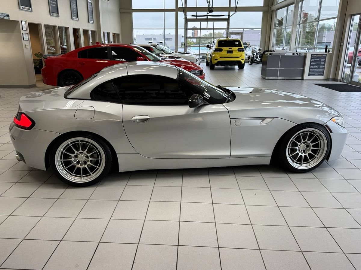 Used 2013 BMW Z4 sDrive35i RWD image 55