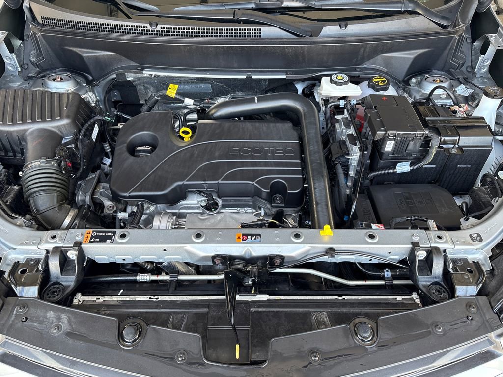 Used 2024 Chevrolet Equinox LT FWD image 33