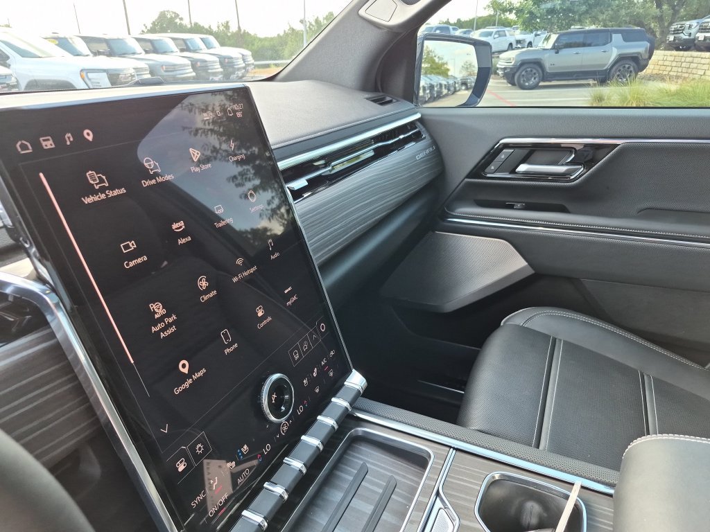 Used 2025 GMC Sierra EV Denali AWD/4WD image 25